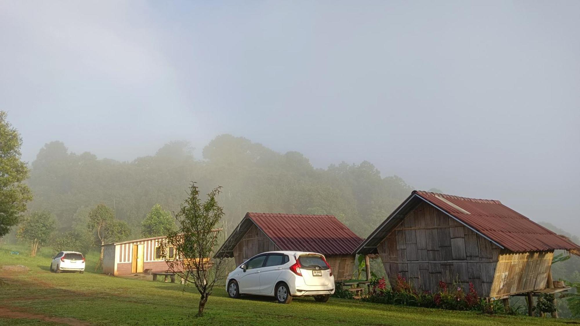 ไร่นิธิสุนทร Nithisoonthon Farmstay Mae Hong Son Eksteriør billede