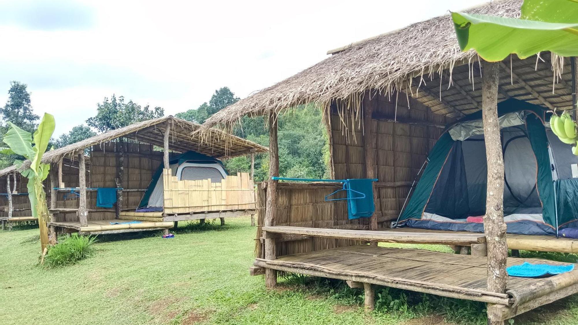 ไร่นิธิสุนทร Nithisoonthon Farmstay Mae Hong Son Eksteriør billede
