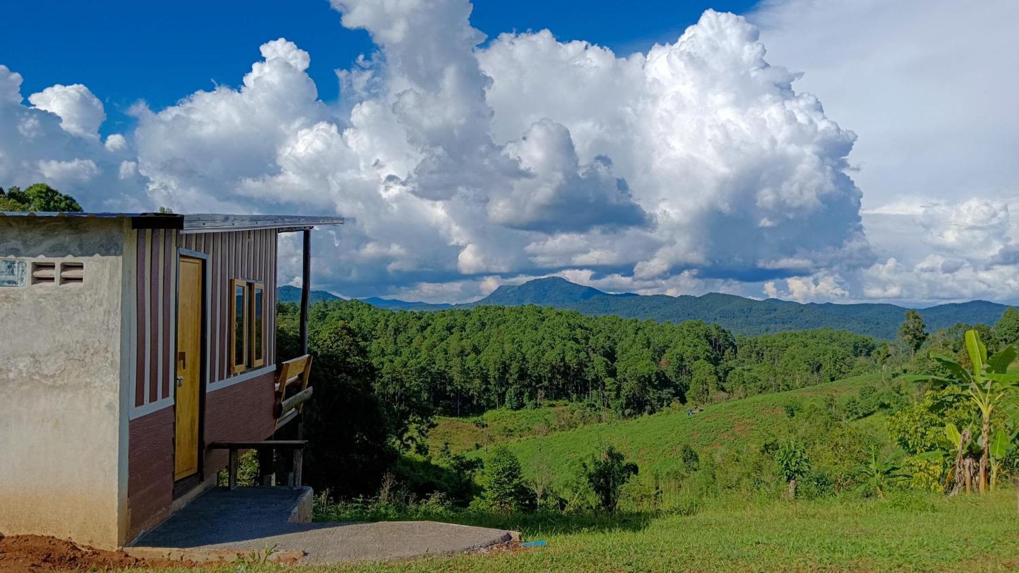 ไร่นิธิสุนทร Nithisoonthon Farmstay Mae Hong Son Eksteriør billede