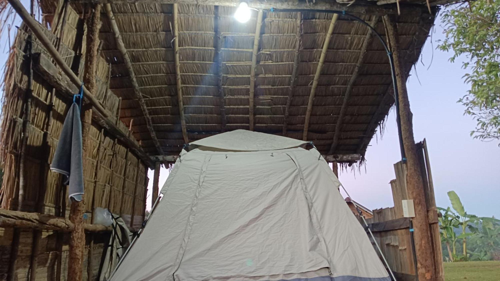 ไร่นิธิสุนทร Nithisoonthon Farmstay Mae Hong Son Eksteriør billede