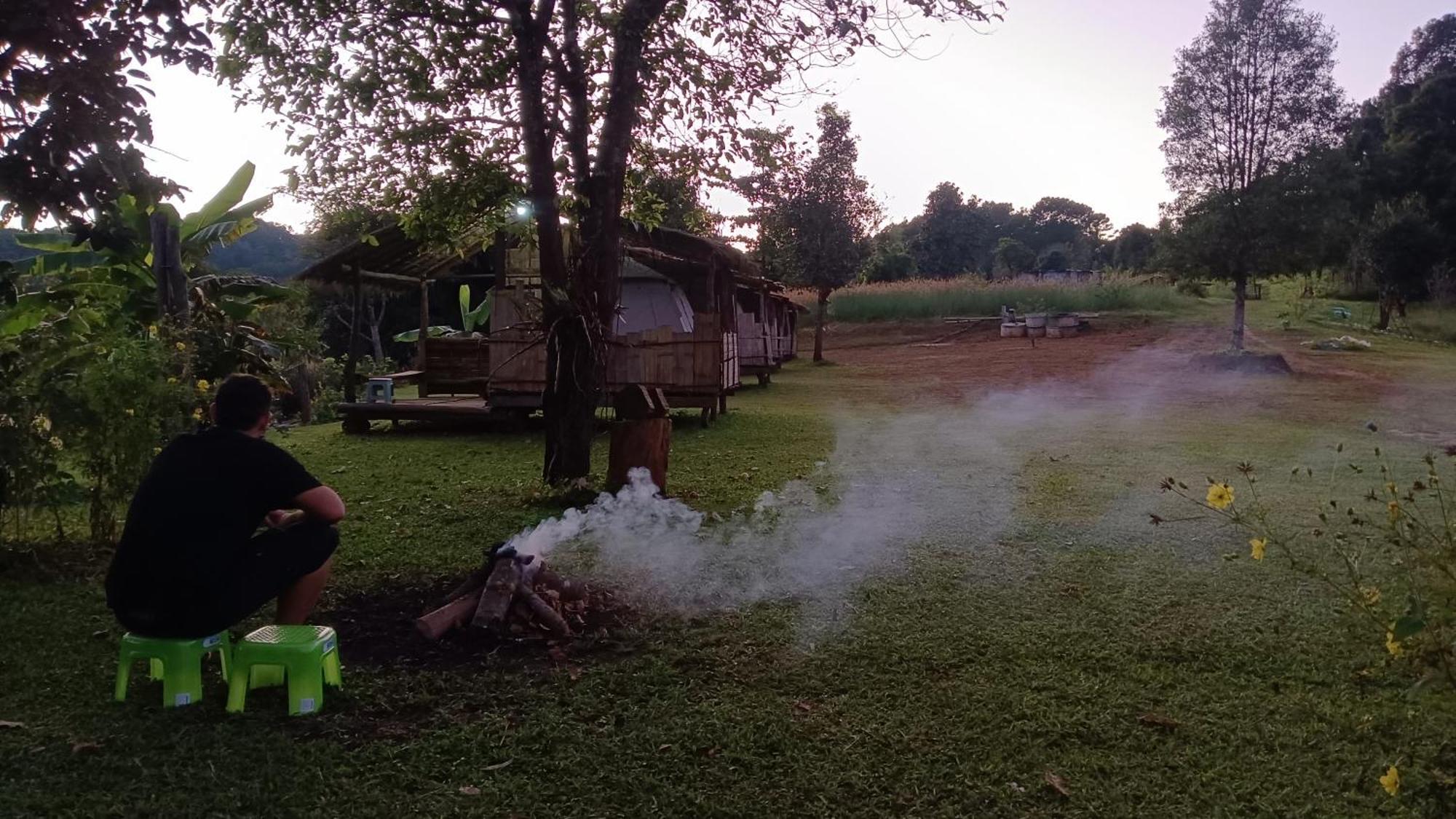 ไร่นิธิสุนทร Nithisoonthon Farmstay Mae Hong Son Eksteriør billede