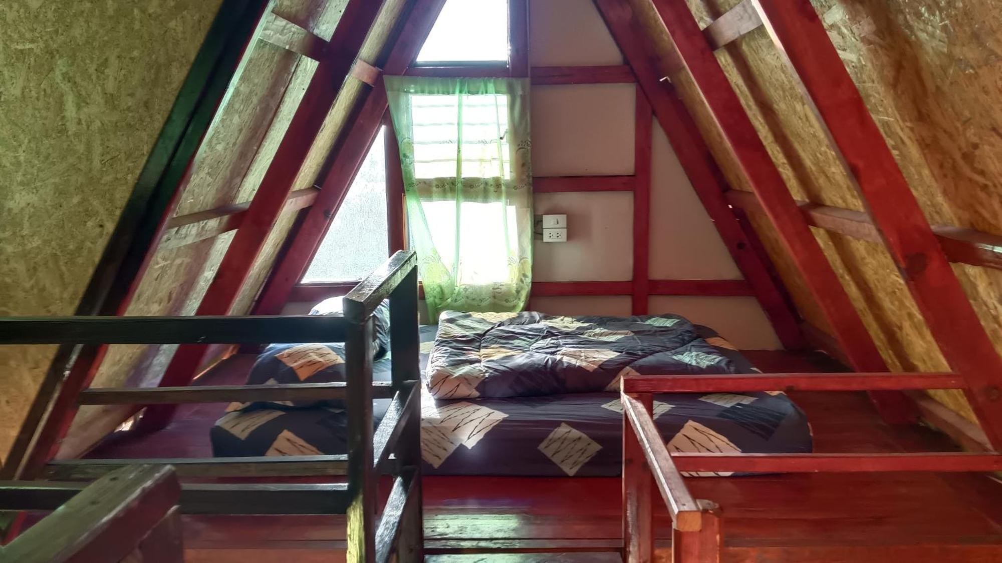 ไร่นิธิสุนทร Nithisoonthon Farmstay Mae Hong Son Eksteriør billede