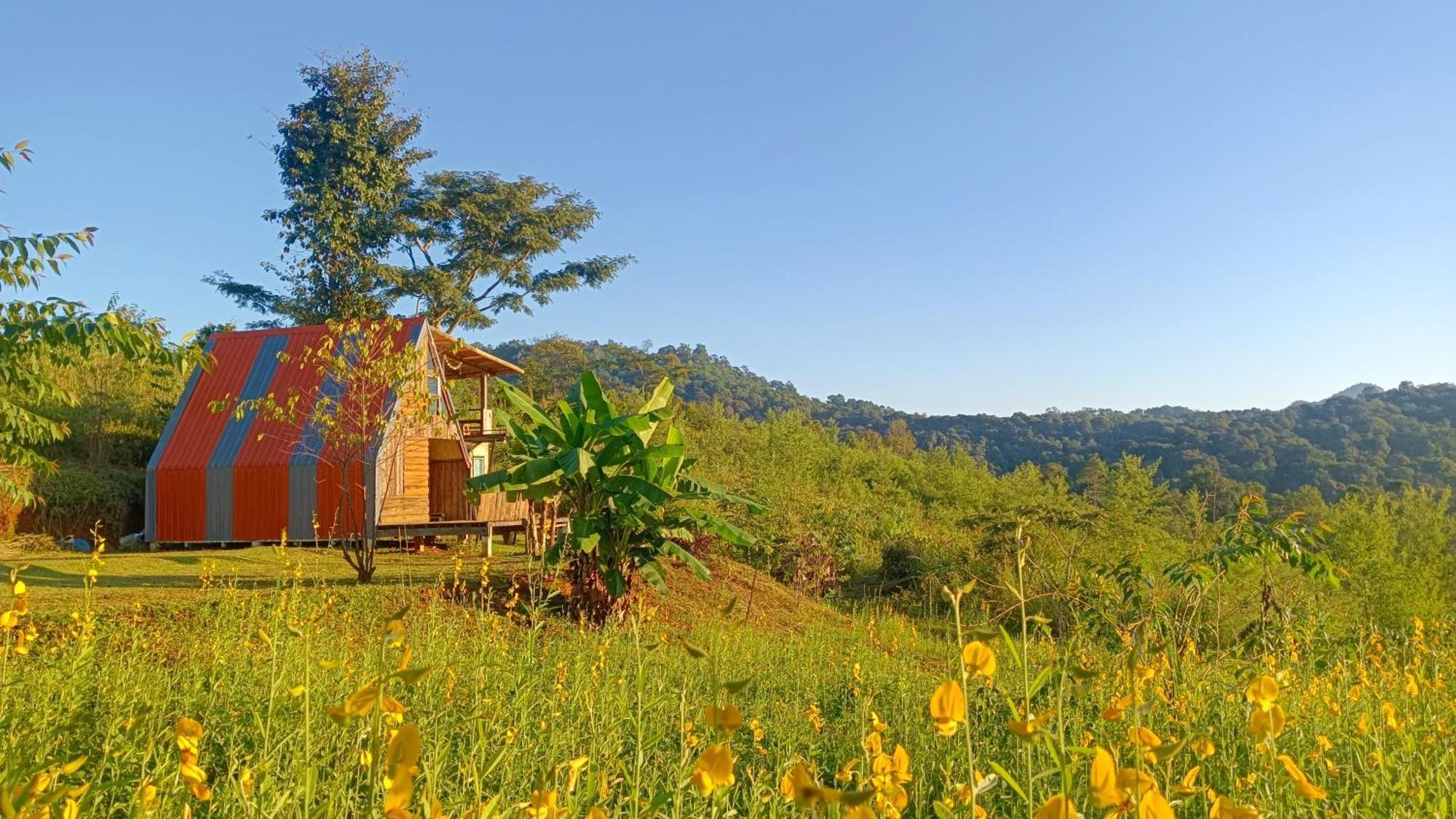ไร่นิธิสุนทร Nithisoonthon Farmstay Mae Hong Son Eksteriør billede